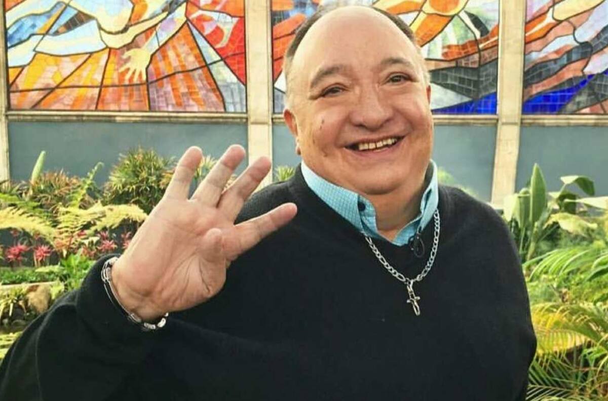 Luis de Alba sufre fractura de fémur; su familia pide apoyo para hospitalización
