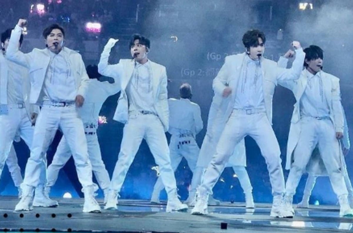 Esposa de bailarín afectado durante concierto de la banda de K-pop Mirror, cuenta lo que realmente pasó