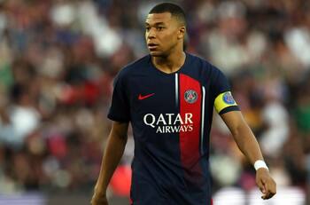 Prensa francesa destruye a Kylian Mbappé: “Mata a su club y fortalece a su mayor competidor”