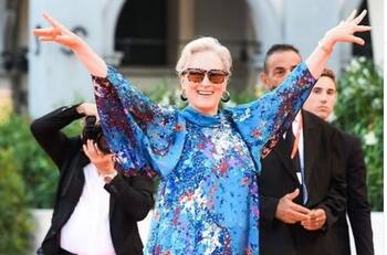 Meryl Streep celebra 72 años con regalo en estación del metro