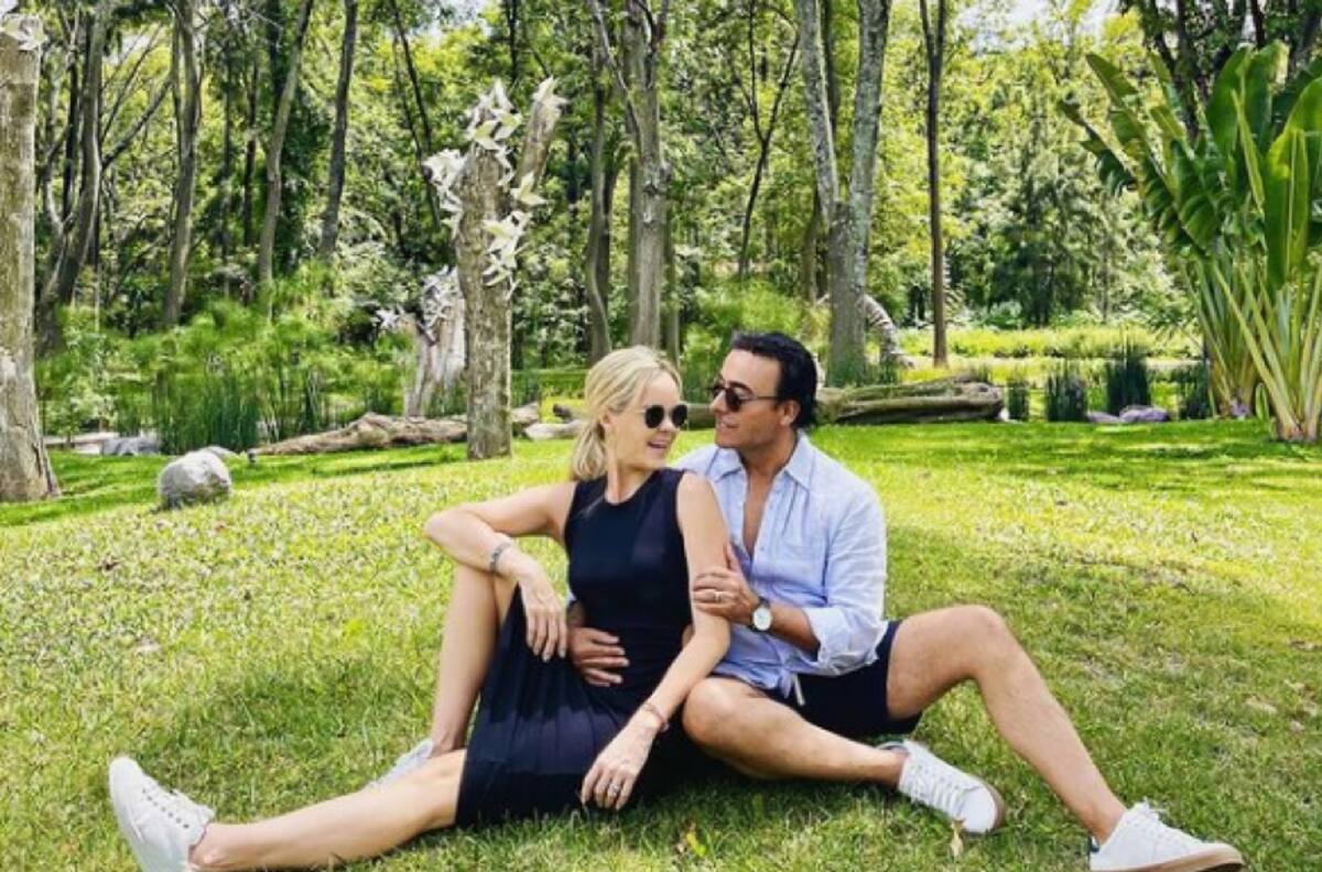Quédate con quien te escriba como Adal a su esposa