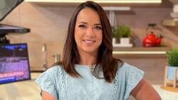 Adamari López se consiente con un tratamiento facial para estirar su piel