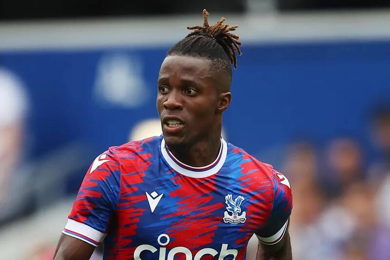 El delantero de Crystal Palace podría reforzar Marsella.