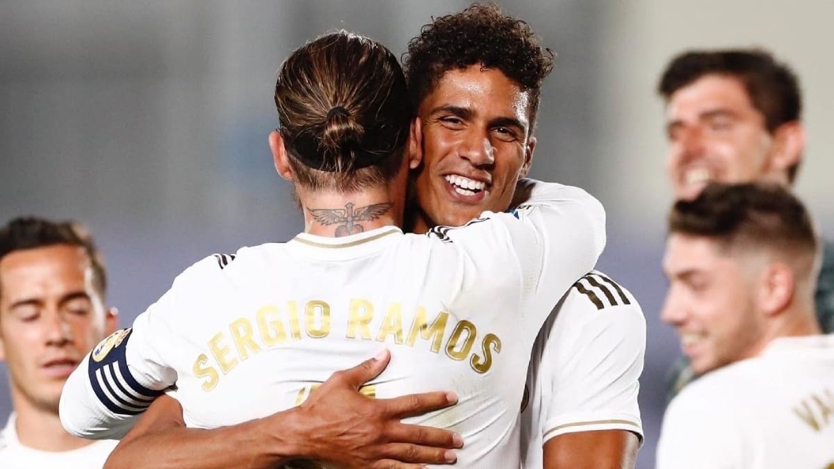 Raphael Varane es nuevo jugador del Manchester United