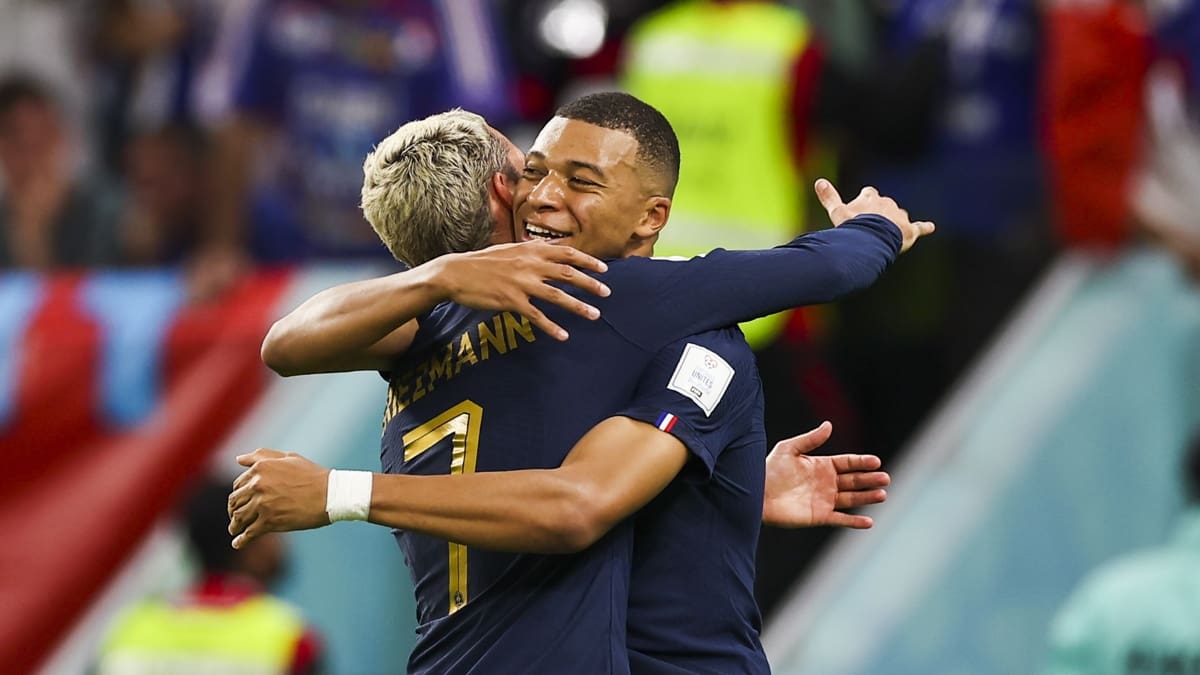 Francia consigue su segundo triunfo ante Dinamarca y tiene asegurado su lugar en octavos de final