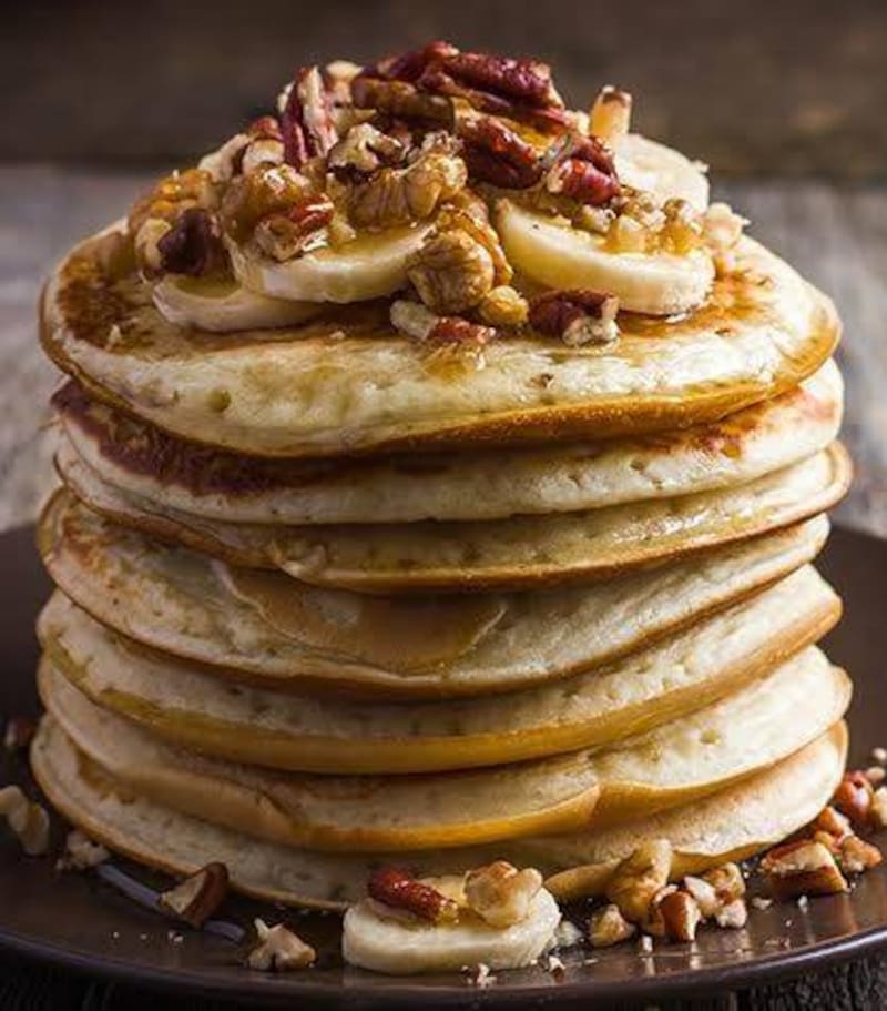 Los hot cakes de avena aportan mucha fibra para el cuerpo.