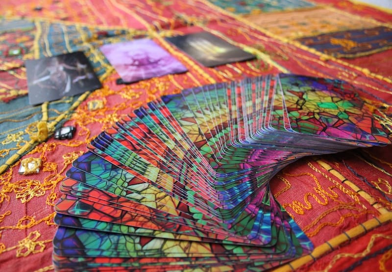 Lectura de Tarot de una carta para cada signo del zodiaco para el 24 de septiembre.