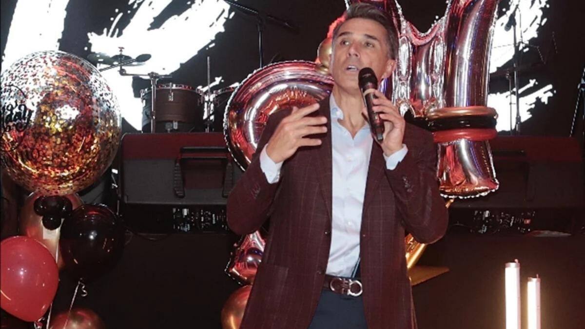 Lupita D'Alessio arremete contra Sergio Mayer y asegura que su obra no tuvo gente