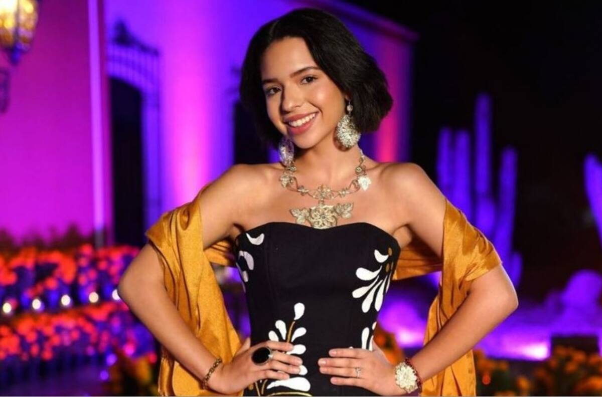 Ángela Aguilar y la razón por la que Facebook censuró su homenaje de Día de Muertos