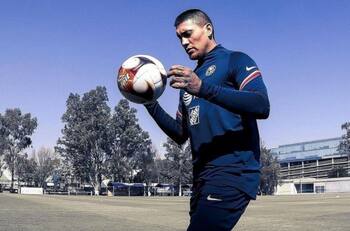 Esto necesitaría Nicolás Castillo para quedarse en Necaxa