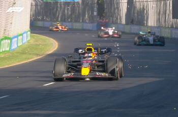 VIDEO | Los tres rebases que le dieron el podio a Checo Pérez en el GP de Australia