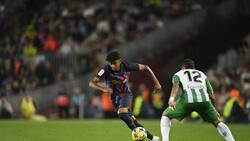 ¿Quién es Lamine Yamal, el jugador de 15 años que debutó en Barcelona ante el Betis de Manuel Pellegrini?