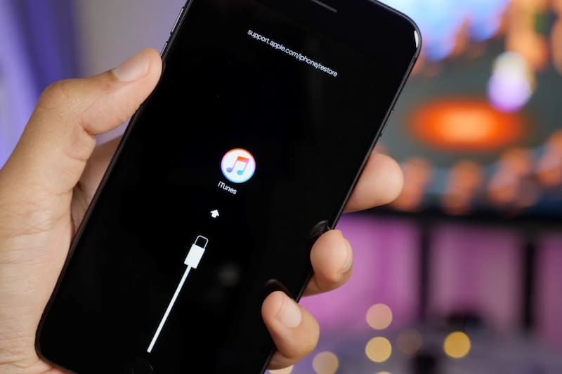 Así se puede reiniciar o forzar un apagado en tu celular.