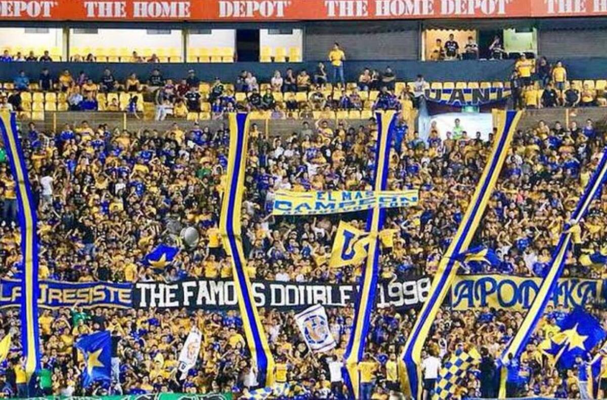 Libres y Lokos acusan de discriminación y la afición de Tigres les responde