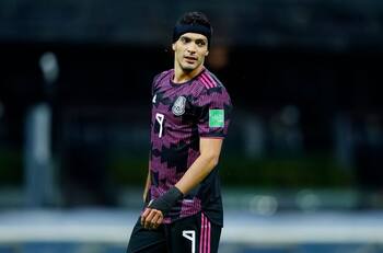 ¡Alerta! Raúl Jiménez es baja de la Selección Mexicana