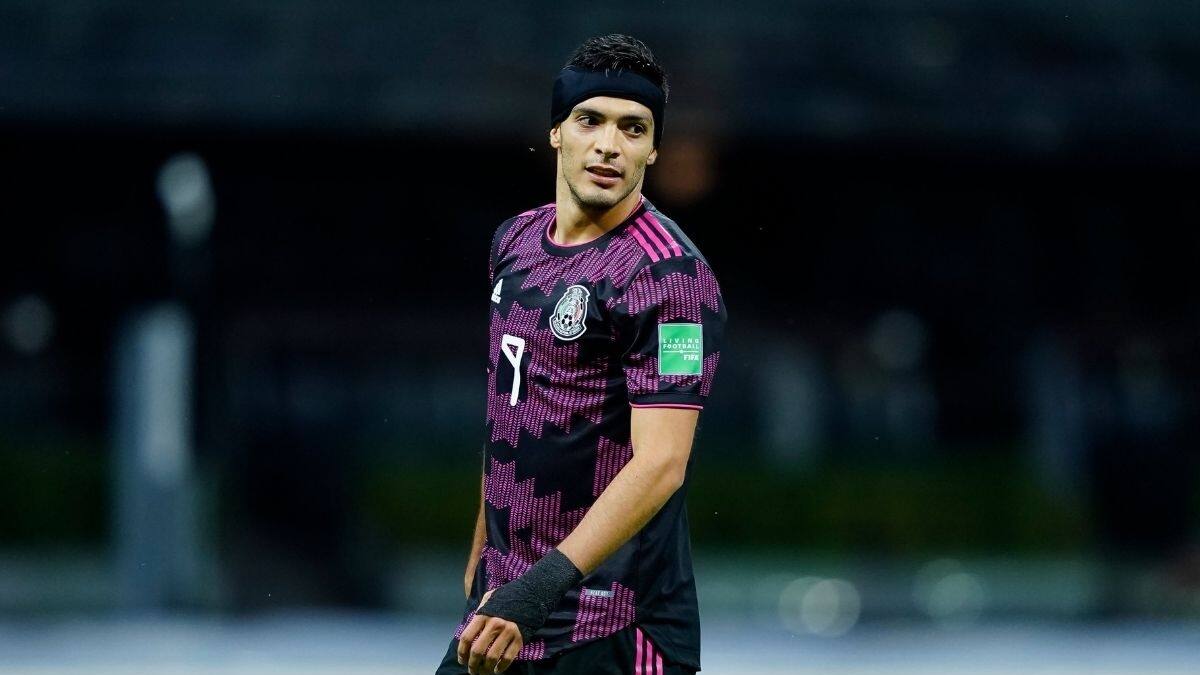 ¡Alerta! Raúl Jiménez es baja de la Selección Mexicana