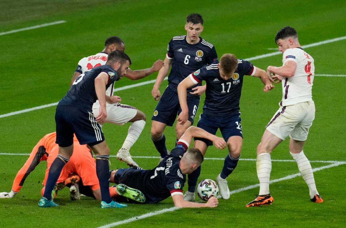 Escocia rascó el empate en Inglaterra y sigue vivo en la Eurocopa