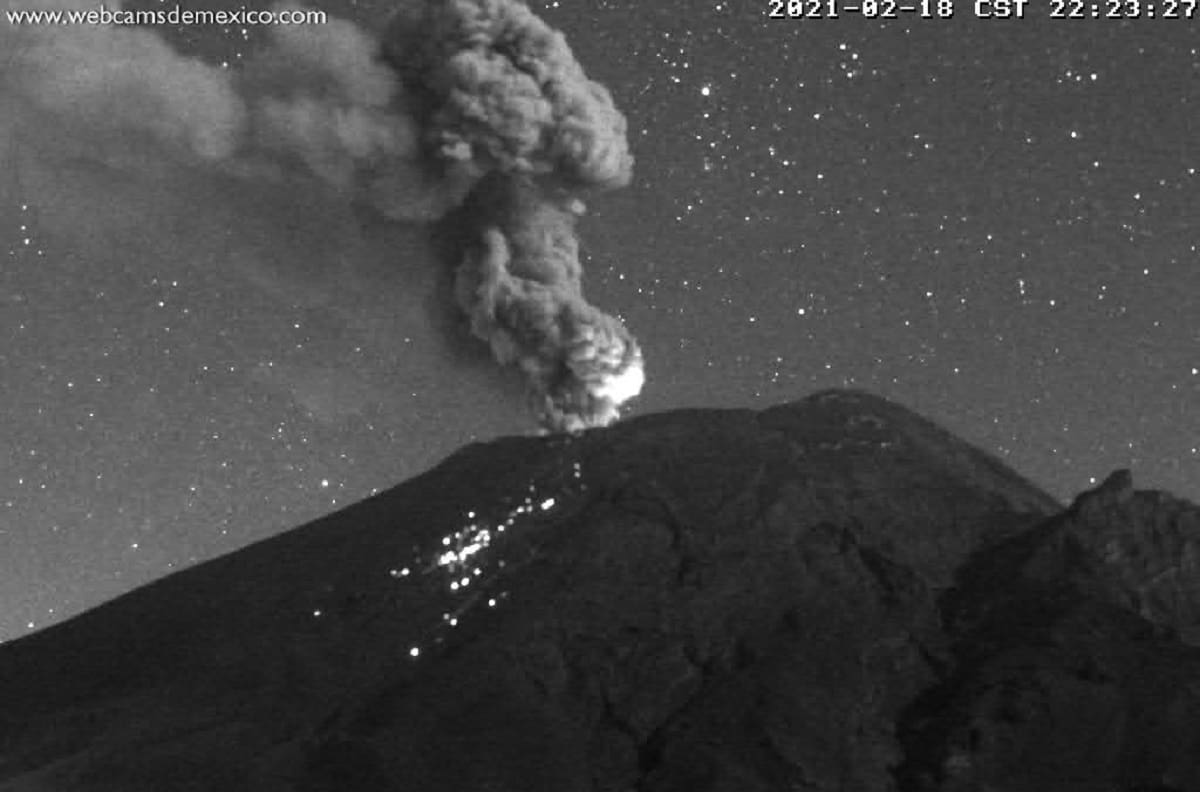 Semáforo amarillo fase dos: Explosión del volcán Popocatépetl