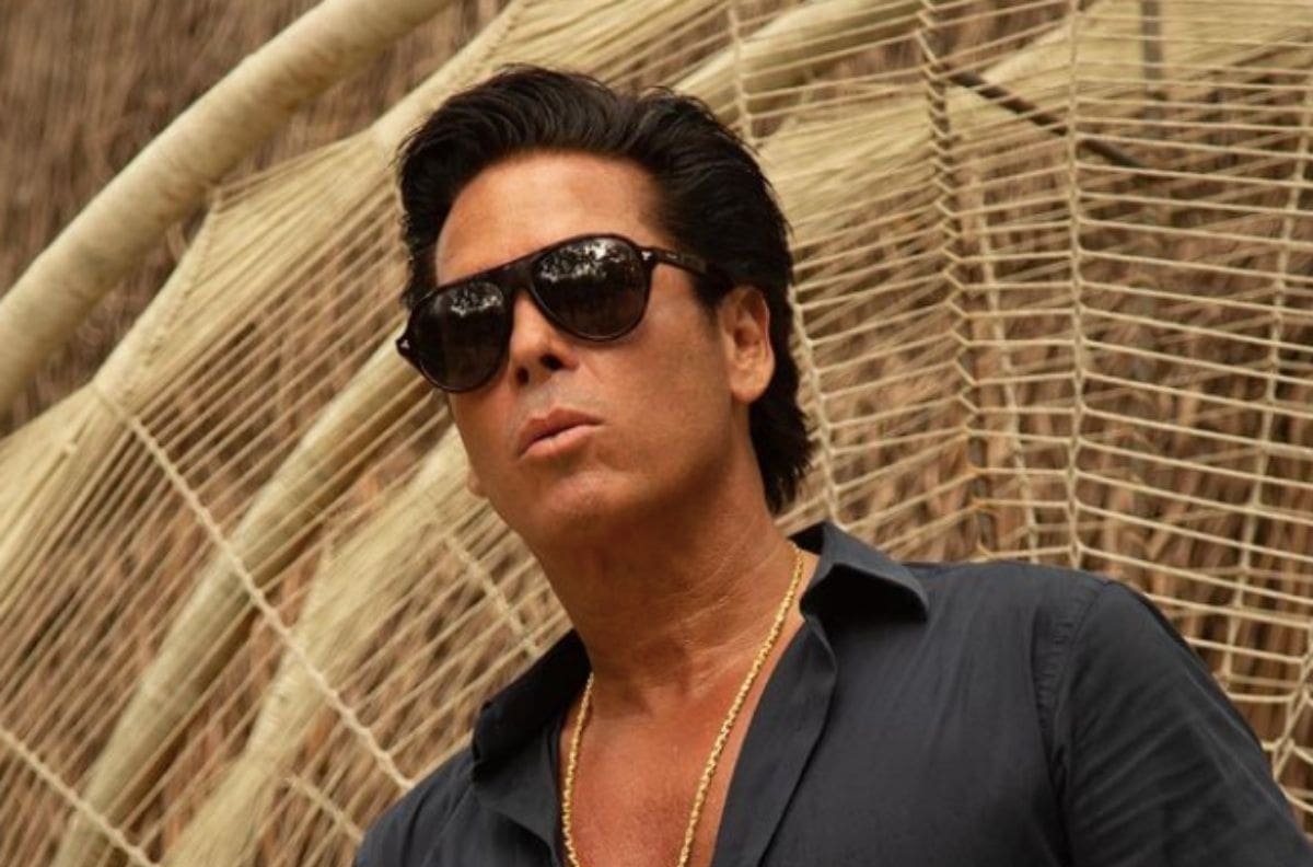 "Yo soy chavito bien": Roberto Palazuelos lanza línea de ropa basada en sus MEMES