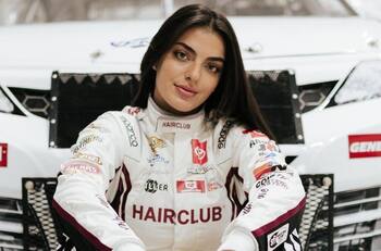 Conoce a Toni Breidinger, la piloto árabe que compite en Estados Unidos