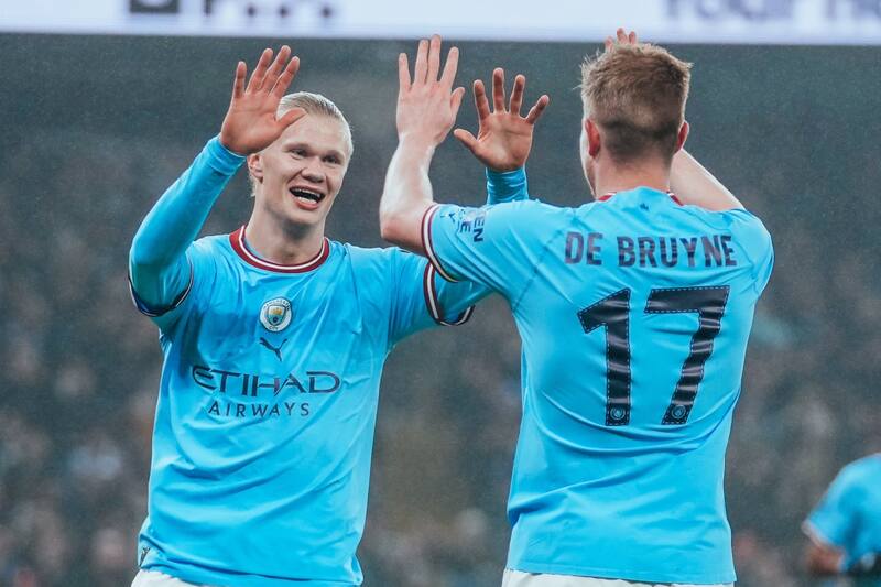Haaland y De Bruyne son los dos jugadores del City nominados a mejor jugador del año de la Premier League