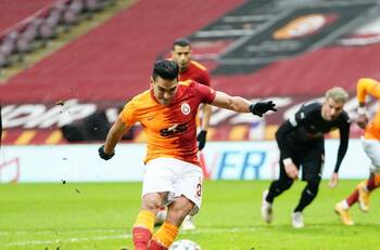 Esto gana Radamel Falcao en 2021 con Galatasaray