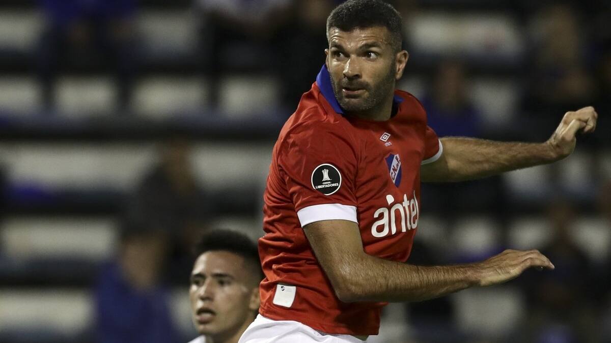 Aquí juega Emmanuel "Puma" Gigliotti, la estrella campeona del Léon que ahora triunfa en Sudamérica