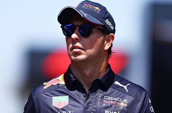 Checo Pérez habló del crecimiento de Lewis Hamilton en las últimas carreras de la F1 2022