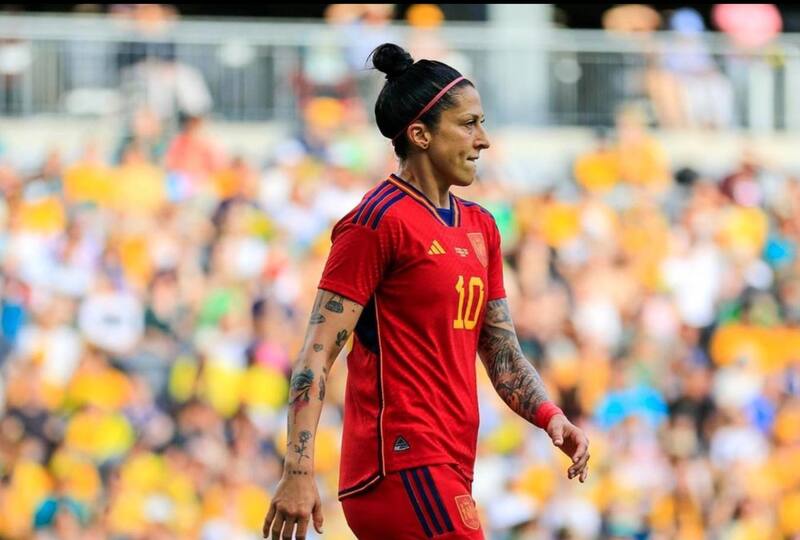 La futbolista de España en un partido de la Selección de España.