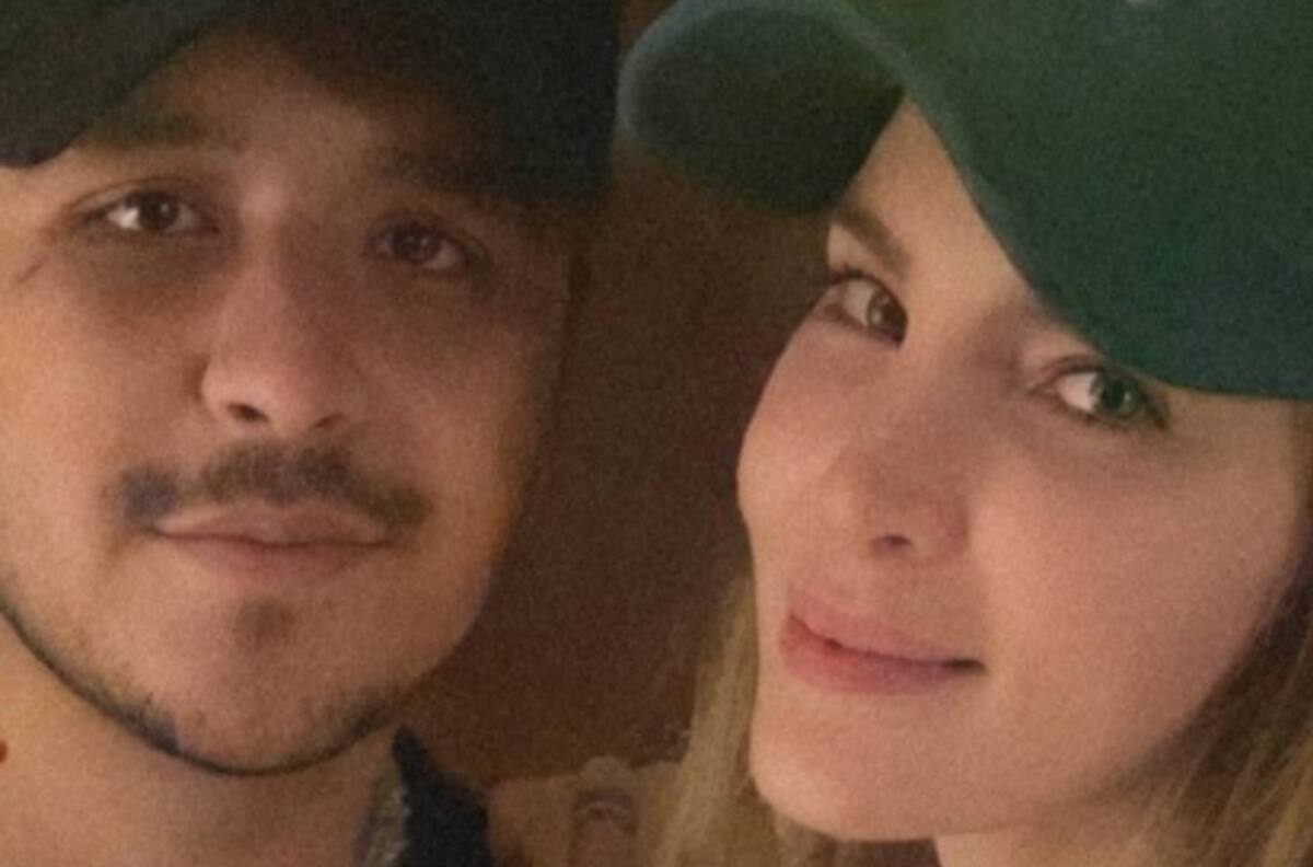 "Gracias por apoyar al mejor cantante del mundo"; Belinda irrumpe en concierto de Christian Nodal
