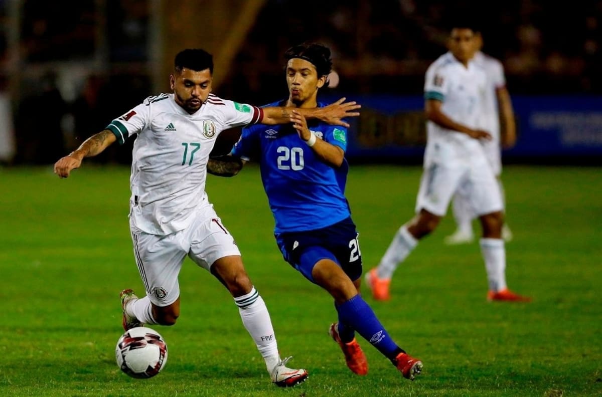 México derrota a El Salvador pero persisten las polémicas arbitrales