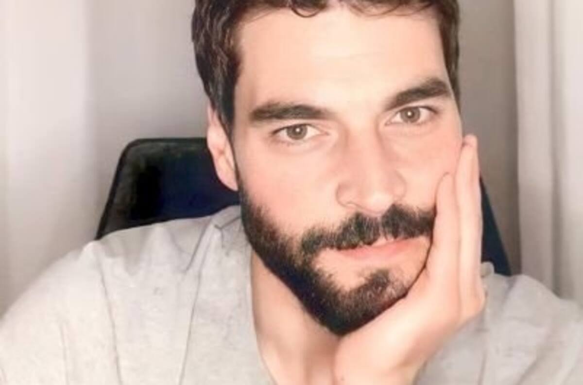 Akin Akinözü hará suspirar a sus fans, ahora en la serie "El juego de mi destino"