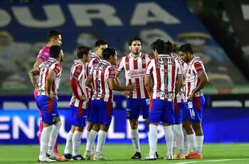 Los jugadores de los que depende Chivas para avanzar a los cuartos de final del torneo Guard1anes 2021