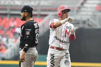 Diablos Rojos del México se llevan la victoria y empatan la serie ante los Tigres de Quintana Roo