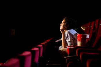 Asiste al Maratón de Cine Nocturno en el Marco del Día Internacional de la Mujer