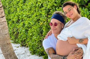 La esposa de Fernando Carrillo compartió llorando, que ha caído en una crisis por la maternidad