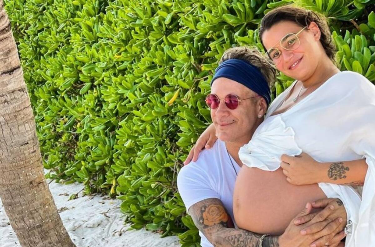 La esposa de Fernando Carrillo compartió llorando, que ha caído en una crisis por la maternidad