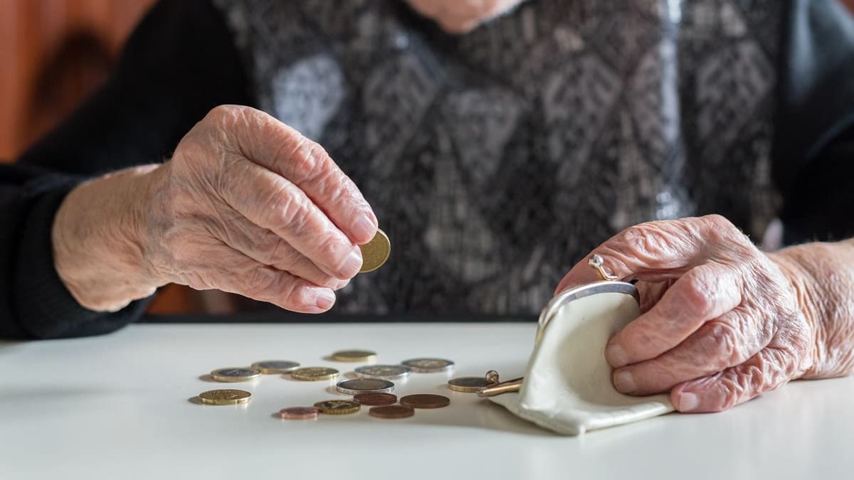 IMSS ayuda económica: Así puedes obtener un apoyo si eres familiar de un pensionado