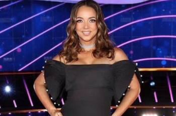 Adamari López organiza lujosa cena de Día de Acción de Gracias ¡con cubiertos de oro!