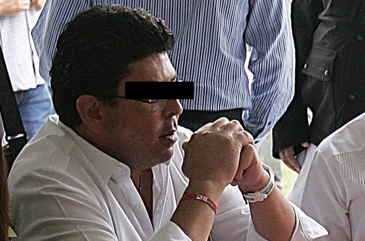 Detienen a Fidel "N" ex-dueño del Veracruz por presunto fraude