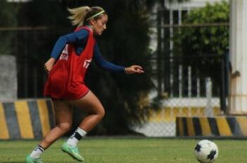 ¿Quién es Leiza Gómez? Jugadora del Puebla en la Liga MX Femenil y novia de Maxi Araújo