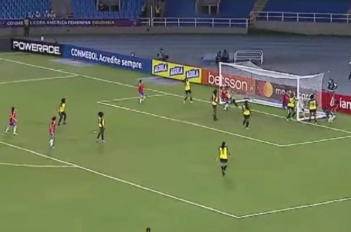 VIDEO | El gol olímpico que Francisca Lara iba a sellar con Chile en la Copa América Femenina