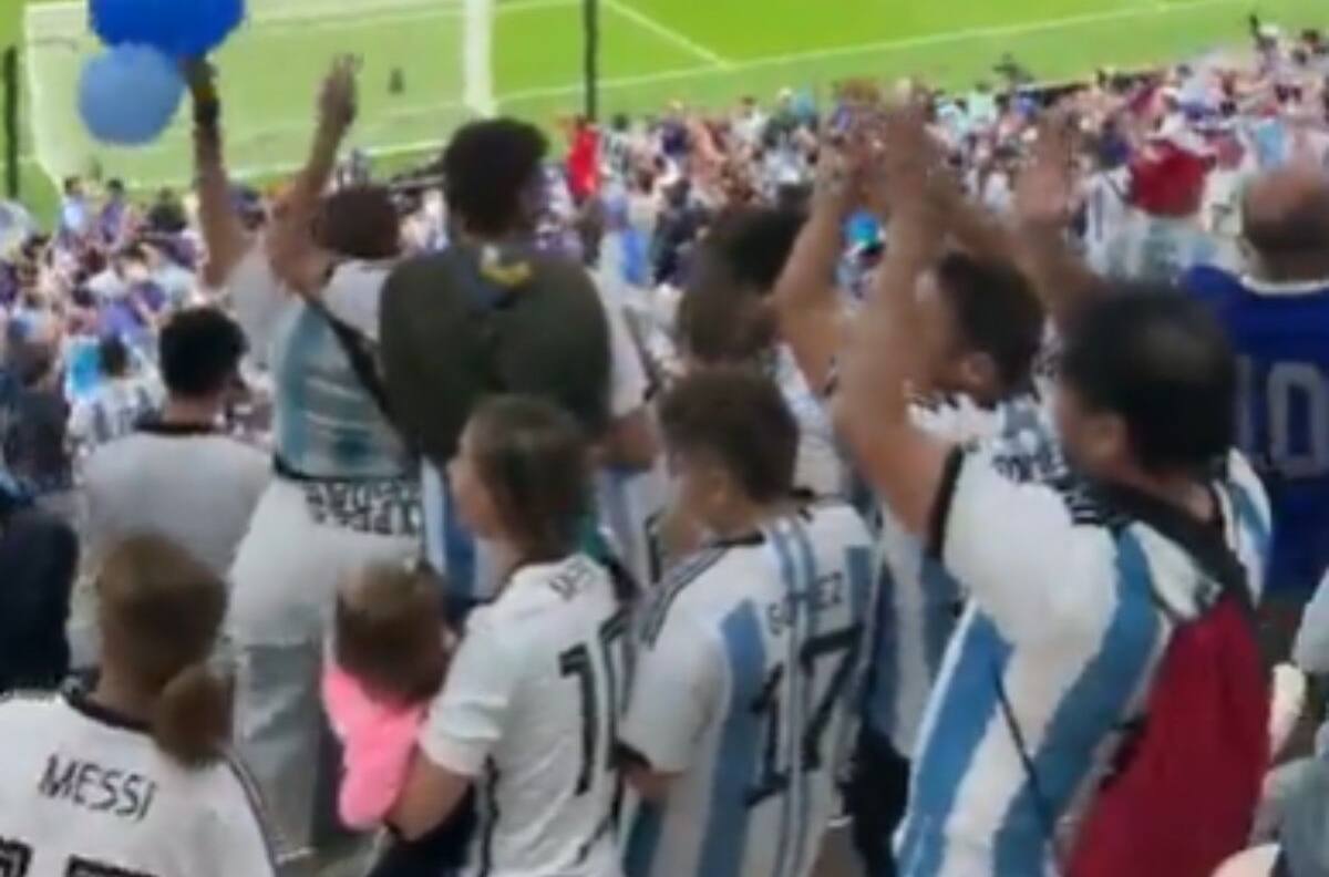 VIDEO | Aficionados argentinos se burlan de la eliminación de Brasil en el Mundial de Qatar