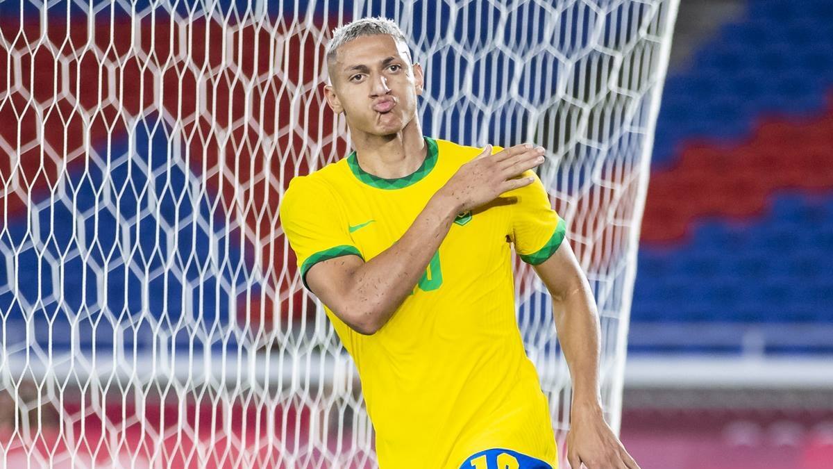 Brasil vs Túnez: Otra estrella carioca sufrió racismo en partido amistoso