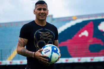 ¡Cumplio años Salsitas! Carlos Salcido festejó su cumpleaños número 41