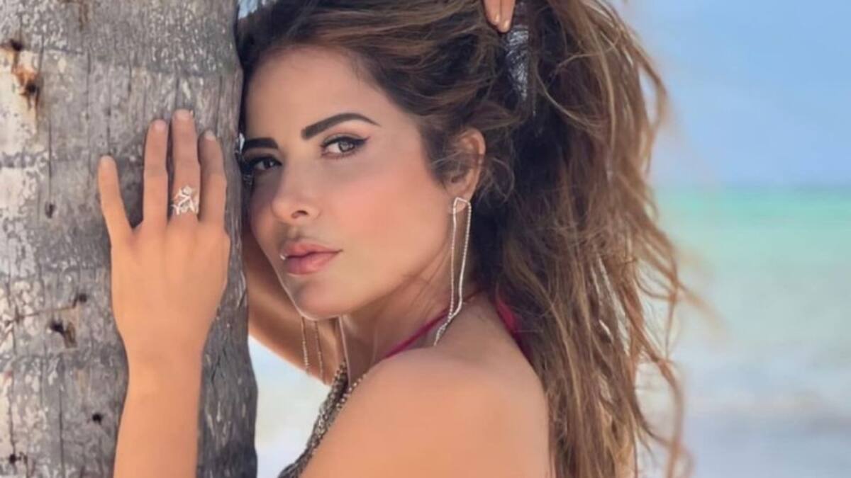 Gloria Trevi emula foto viral de Juan Gabriel durante su visita a Punta Cana ¿Será homenaje?