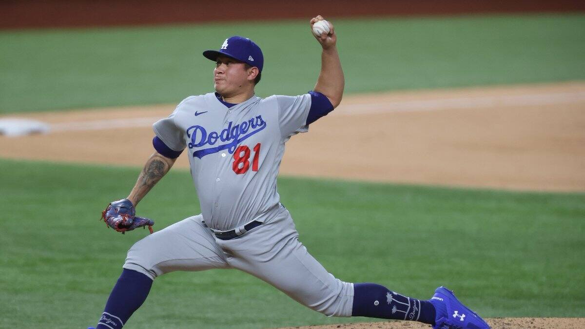Mexicano Víctor González saldrá de rotación de Dodgers