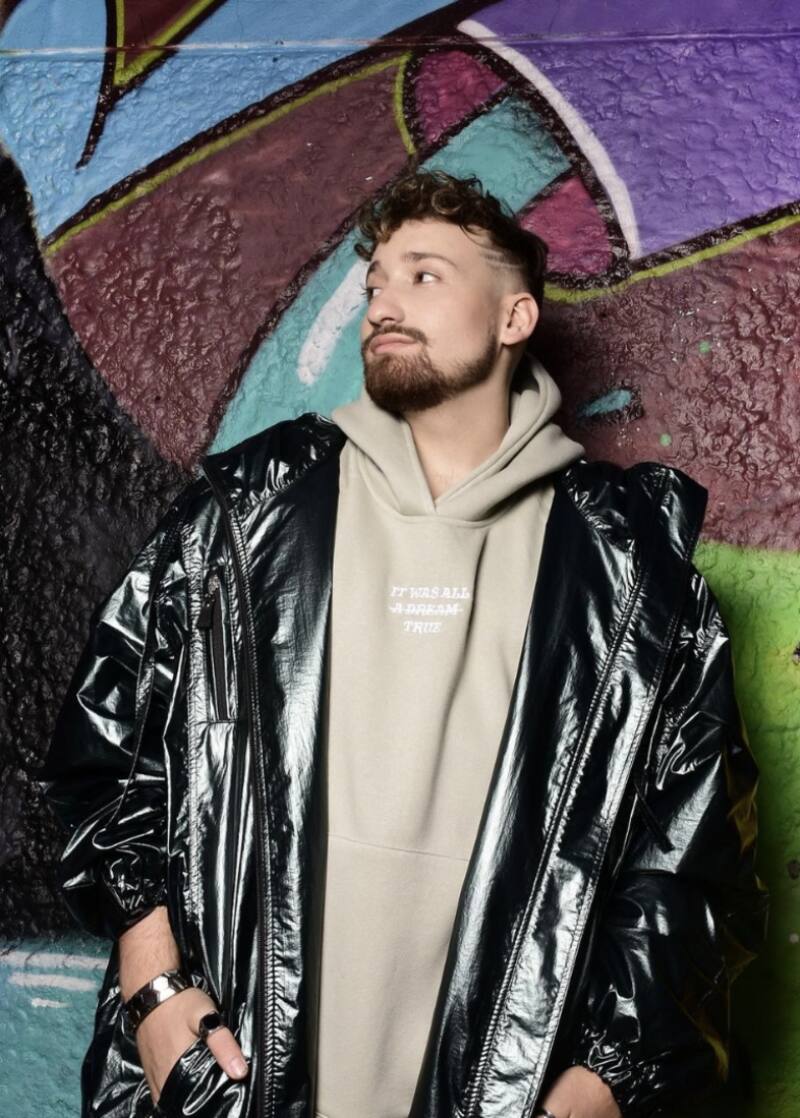 El artista es hijo de Fanny Lu.