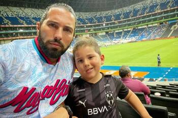 Sorprende hijo de Poncho De Nigris con tremenda declaración durante transmisión en vivo