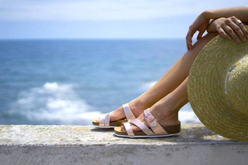 Sandalias de moda en mayo 2023.